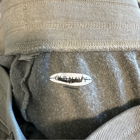 Green Old Navy relaxed jogger pants size XL - Picture 5 of 6